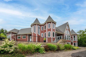 Serene Chateau on Moody Lake
